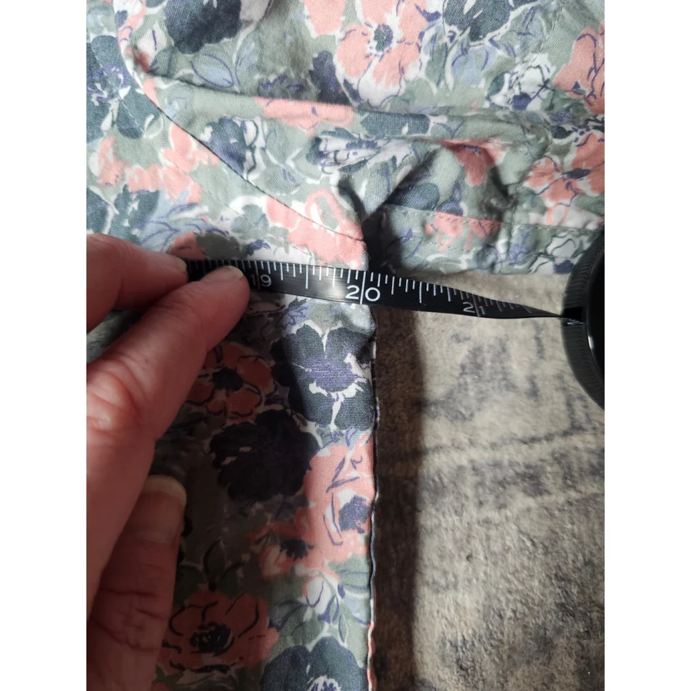 J. Crew Men's Slim Short Sleeve Floral Shirt Blue Pink Flower Print Size S EUC